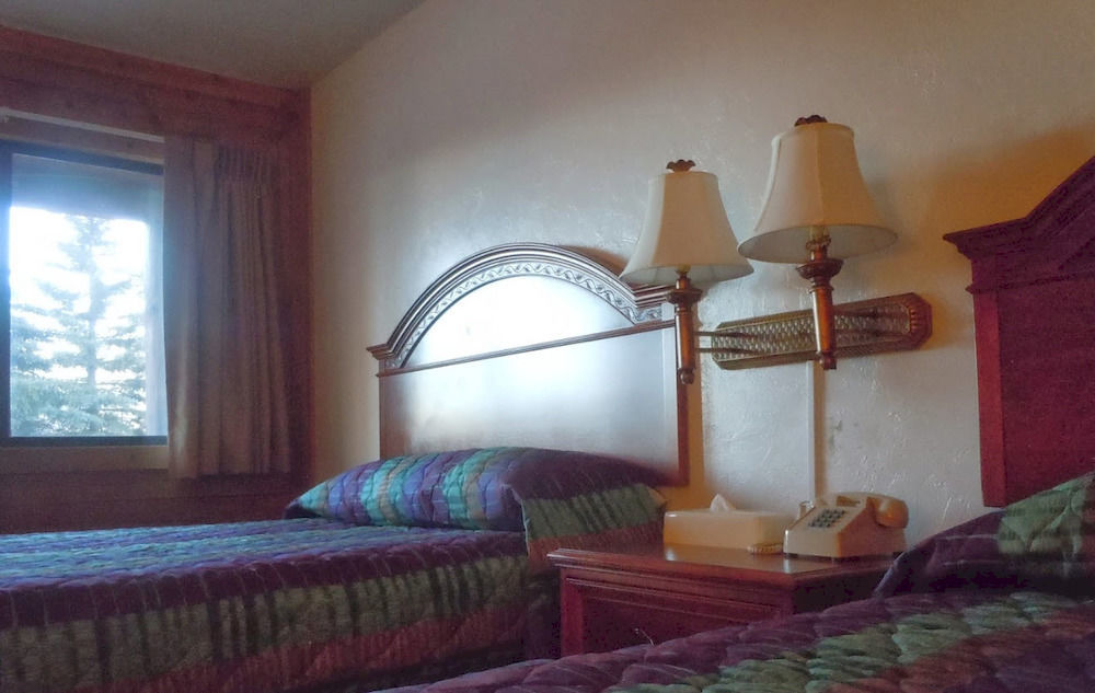 High Country Motel Bellevue Bagian luar foto
