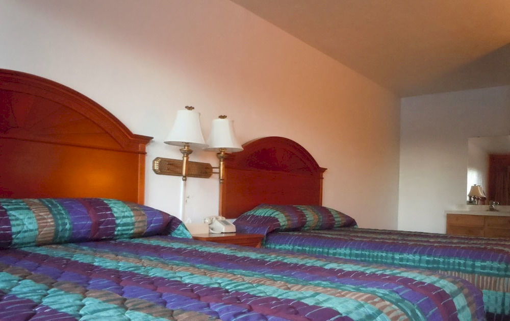 High Country Motel Bellevue Bagian luar foto